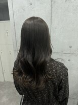 ネウィ 池袋(newi) モノトーングレー