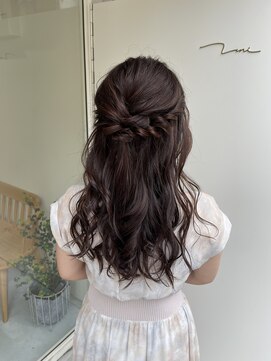 ウニ(uni) ◯王道ハーフアップ