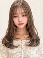 オリンテ バイ レシッド 表参道(orente by rcid)&nbsp;髪質改善顔周りホワイトグレージュ美髪ミディアムレイヤーカット