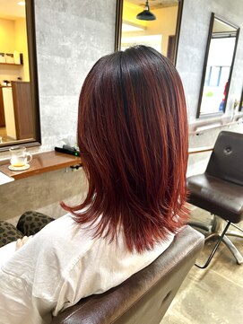 イニシオ(inicio) レッドグラデーション