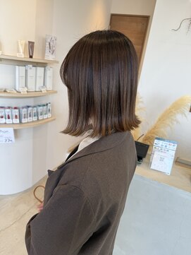 透明感アッシュ×外ハネボブ