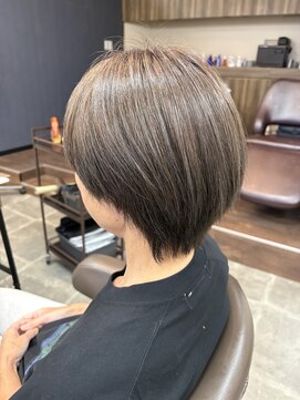 バセット バイ アルター 鎌取店(basset by aL-ter) ミルクティーブロンド/ダークブルー/デジタルパーマ/鎌取