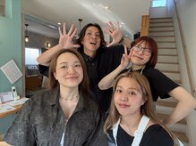 ヘアサロン ワンワールド(Hair Salon One World)の雰囲気（私達がお待ちしてます(^o^)）