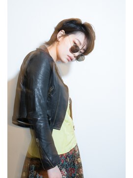 マウロア(MAULOA) 【MAULOA】 NANA風 黒髪ショート