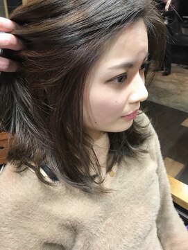 ルアナ(Luana) アッシュグレージュ×inner colorピンクバイオレット