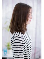 ミック ヘアアンドビューティー 大山店(miq  Hair&Beauty)&nbsp;好感度抜群☆センターパートのストレートミディ