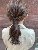 コルソ ケーツー 梅田 茶屋町(corso k-two) 《ナチュラルハイライト》簡単くるりんぱローポニーアレンジ