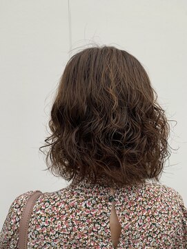 美容室 アイディー i-dee くしゅっとパーマ