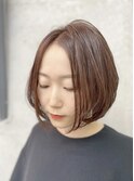 シンプル前下がりボブ