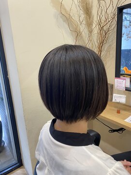 アルター(aL ter) ショートボブ