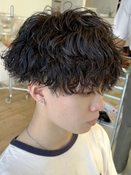 フィフスワン(fifth one) 波巻きスパイラルパーマツイストパーマメンズマッシュパーマ