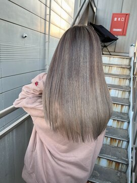 アグ ヘアー ループ 矢場町店(Agu hair loop) ベージュ&シャドーツール