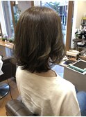 オリーブカラー
