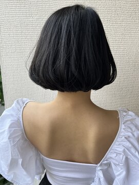 ルッソ(Lusso) ミニボブ