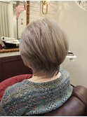 80代のマダム×グレーcolor