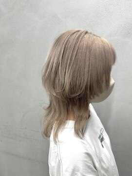 タグ(#tag) #ミディアムウルフ×シルバーベージュ