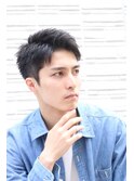 Haleブルーブラックニュアンスパーマスパイキーショートバーバー