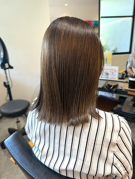 オーバルヘアー(OVAL hair) 髪質改善カラー/レイヤーカット/透明感/ミディアム