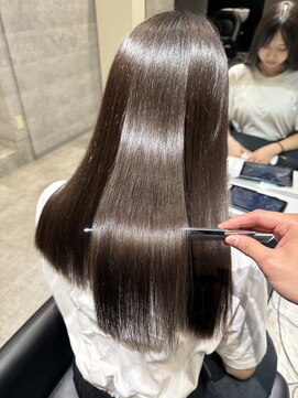 アンダーバーホワイト 鳳店(_WHITE) ☆髪質改善カラー☆