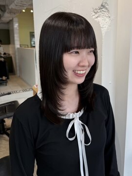 ラヴィズム(LUVISM) 顔周りレイヤー/ダブルカラー/髪質改善/ケアブリーチ万代新潟駅