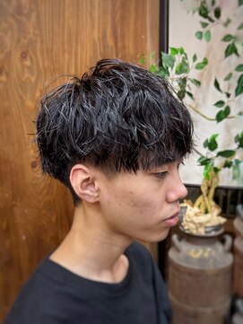 コモレビ(komorebi) 【山本智文】シャドウパーマメンズマッシュ