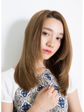 ソーホー ニューヨーク シズオカ(SOHO newyork SHIZUOKA) まとまる大人可愛いナチュラルストレートロングヘア