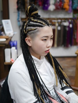 リブール(Libur) コーンロウブレイズ