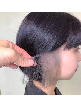 ヘアーアンドメイク ドレス(DRESS) イヤリングカラー シルバー