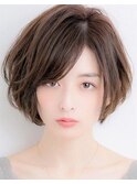 大人の愛されミディアムグラデーションボブ