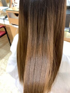 e.m.a プレミアムビューティーサロン 栄駅店(e.m.a PREMIUM BEAUTY SALON) 美髪・髪質改善