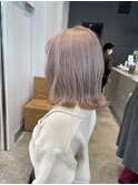 ペールベージュセクションカラーグラデーションカラー外ハネボブ