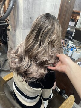 ラフ(LAFF) #黒髪#ボブルフ#ネビージュ#小顔#ワンレン