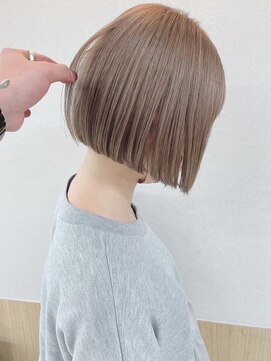 ロシェ 横浜店(loche) デザインカラーオリーブベージュ×ダブルカラーボブ×横浜