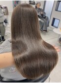 プリフィカトリートメント フォギーグレージュ