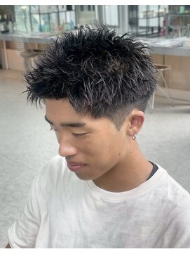 デュー 栄(DEW) 【DEW】スパイキーショート/ベリーショート/フェード