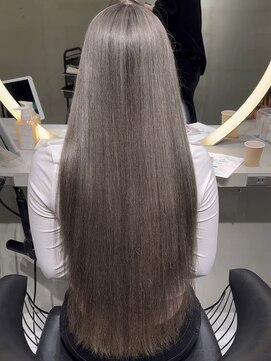 ロンドウル 熊本(Lond ulu) 韓国へア/ブリーチ/顔周りカット/ハイトーン/レイヤーカット/