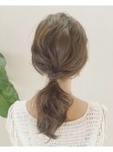 ゴム一つで!くせ毛をいかした簡単ヘアアレンジ/なみなみウェーブ