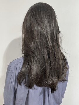 リバレッジ 広尾(Leverage) 外国人風透明感アッシュカラー　東田真穂