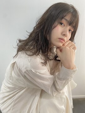 ストック(Stock) エアリーアッシュ