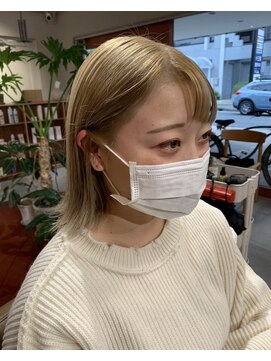 ディードットログ 大和西大寺店(D.Log) ハイトーン　ショート　外はねボブ