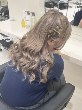 パレード 池袋(PARADE) ［WAKANA指名限定］ミルクティーカラー+ヘアセット