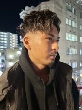 ロミーオム 本厚木(ROMMY. Homme) 刈り上げスパイラルパーマmuzousa