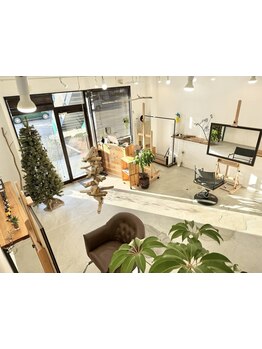 確かな技術×豊富な知識で、大人女性から絶大な人気♪スタイルはもちろんグレイカラー/ヘアケアまでお任せ!