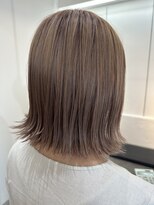 ユニ バイ マグ 長野店(Uni.by Mag)&nbsp;透明感カラーブリーチダブルカラーミルクティーベージュ