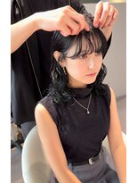 アム(amu)&nbsp;ウェーブパーマ/ミディアムパーマ/前髪パーマ/くびれヘア/パーマ