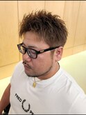 刈り上げアップバングショートスパイキーショート