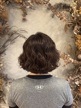 キイロ(kiiro) 外国人風パーマ