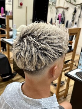 スウェル 稲毛店(Swell) ハイトーン束感ショート[稲毛/稲毛Men's/メンズカット]