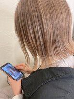 ジィップクリニカ(Zip clinica) ワンブリーチベージュカラー 担当近森