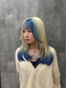 抜きっぱなしブロンド×裾カラー(ブルー)